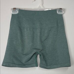 Alphalete Amplify shorts